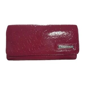 Kenneth Cole Reaction Pink Patent Leather Tri-Fold Wallet